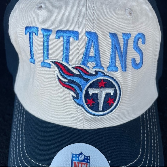 NWT NFL Tennessee Titans Hat Football Cap Gameday Adjustable One Size - Picture 2 of 10